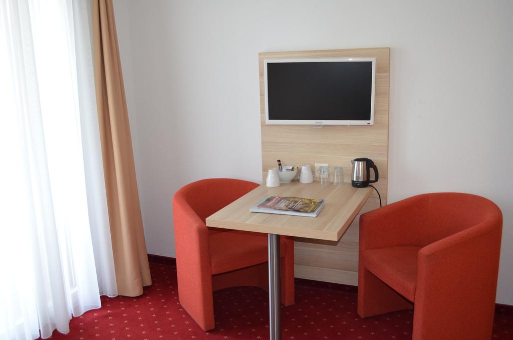 Hotel Kreuz Leissigen Cameră foto